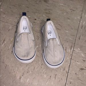 TODDLER GAP SLIP ONS
